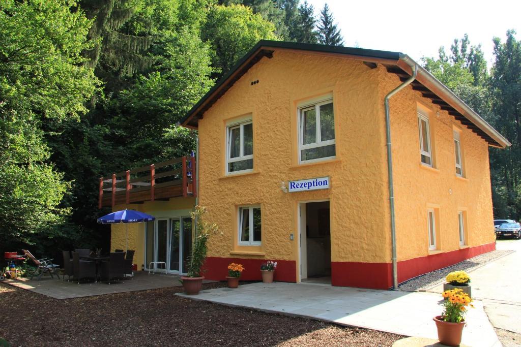 Waldhotel Albachmuehle Mit Albacher Stuben Wasserliesch Kültér fotó