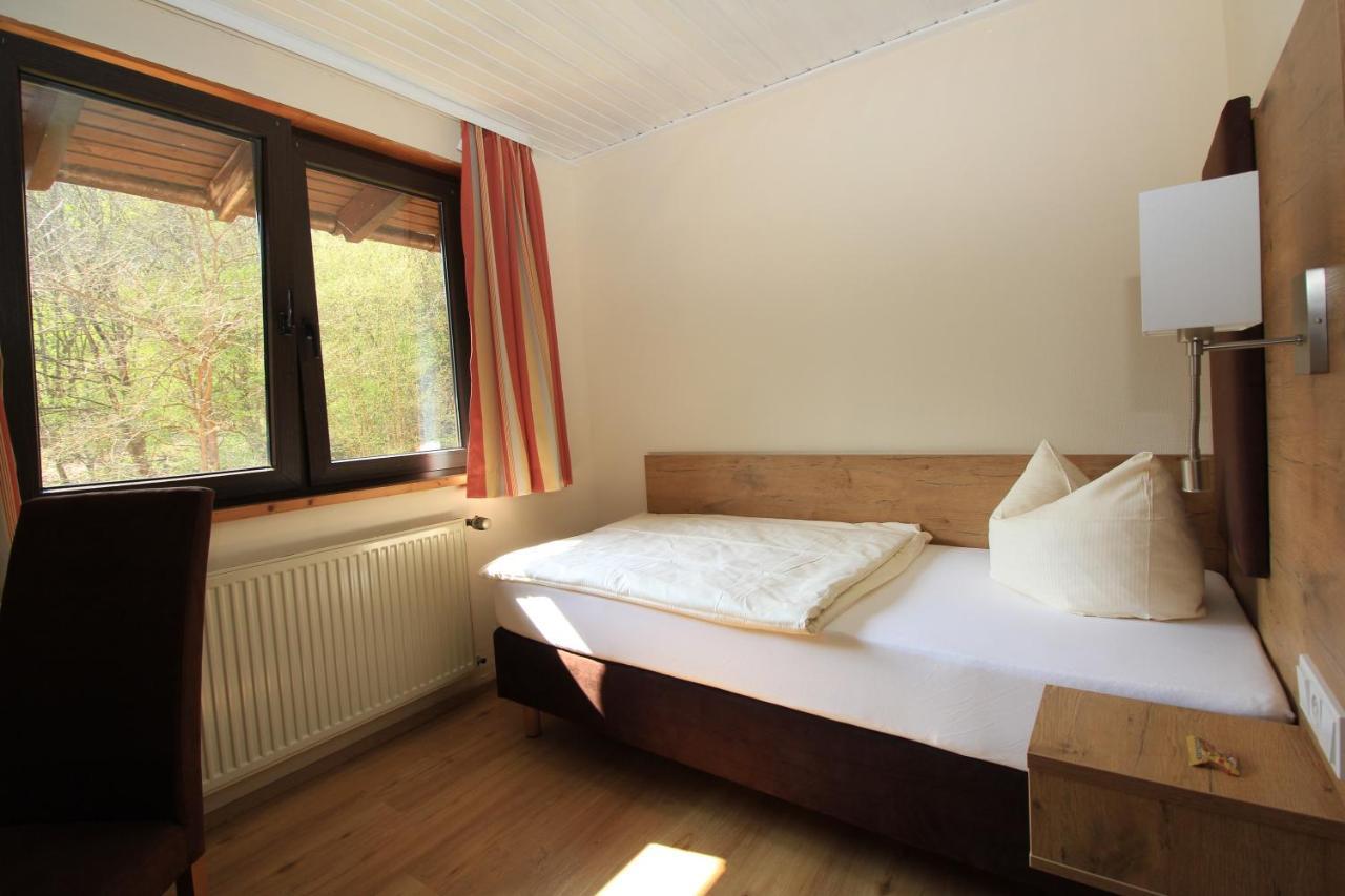 Waldhotel Albachmuehle Mit Albacher Stuben Wasserliesch Kültér fotó